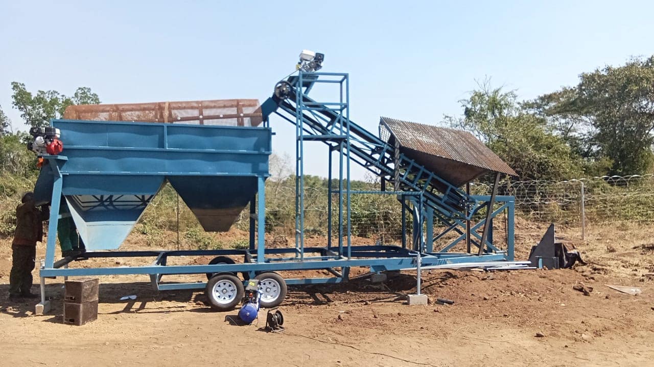 Trommel Mobile River sand sifting unit!