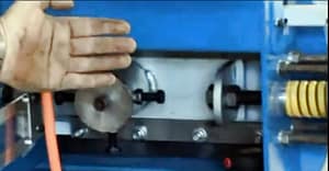 Precise setting of blade saw wheels as well as tensioning of blade with spring loaded controller!