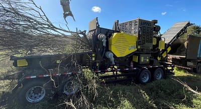 1400 Chipper/Grinder for Whole tree chipping and grinding! 1400 Chipper/Grinder for Whole tree chipping and grinding!