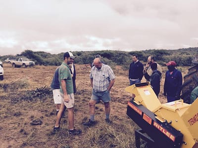 Farmers having a good look