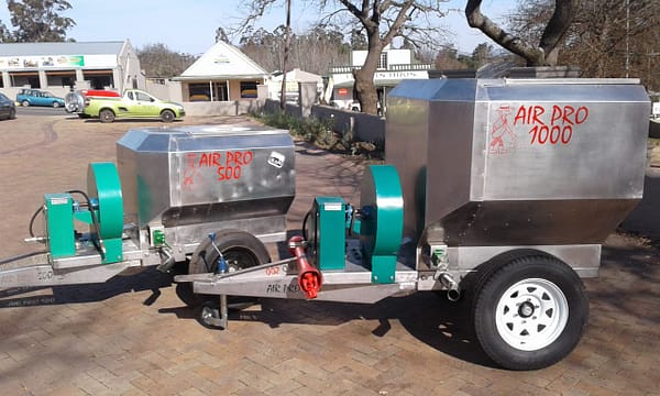 Distributor, Spreader Grain Fertiliser, Pellets using Air